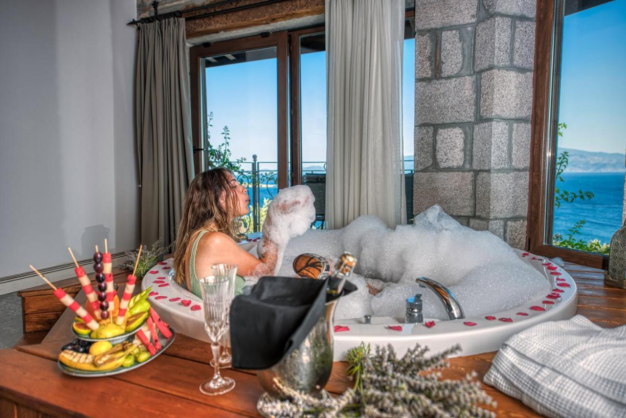 Assos Dionysos Special Class Hotel Adults Only 12 Years 외부 사진